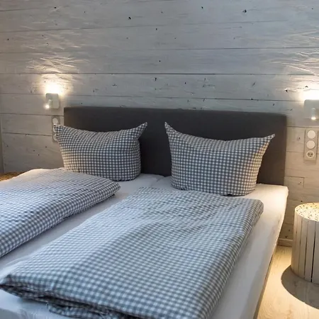 Strandberg's Residences